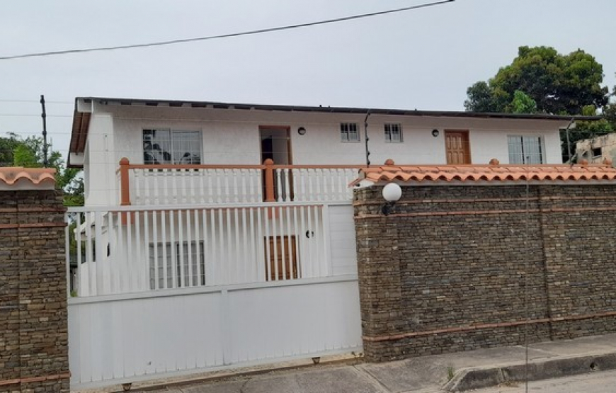 Lindo Apartamento Vacacional en La Mira.